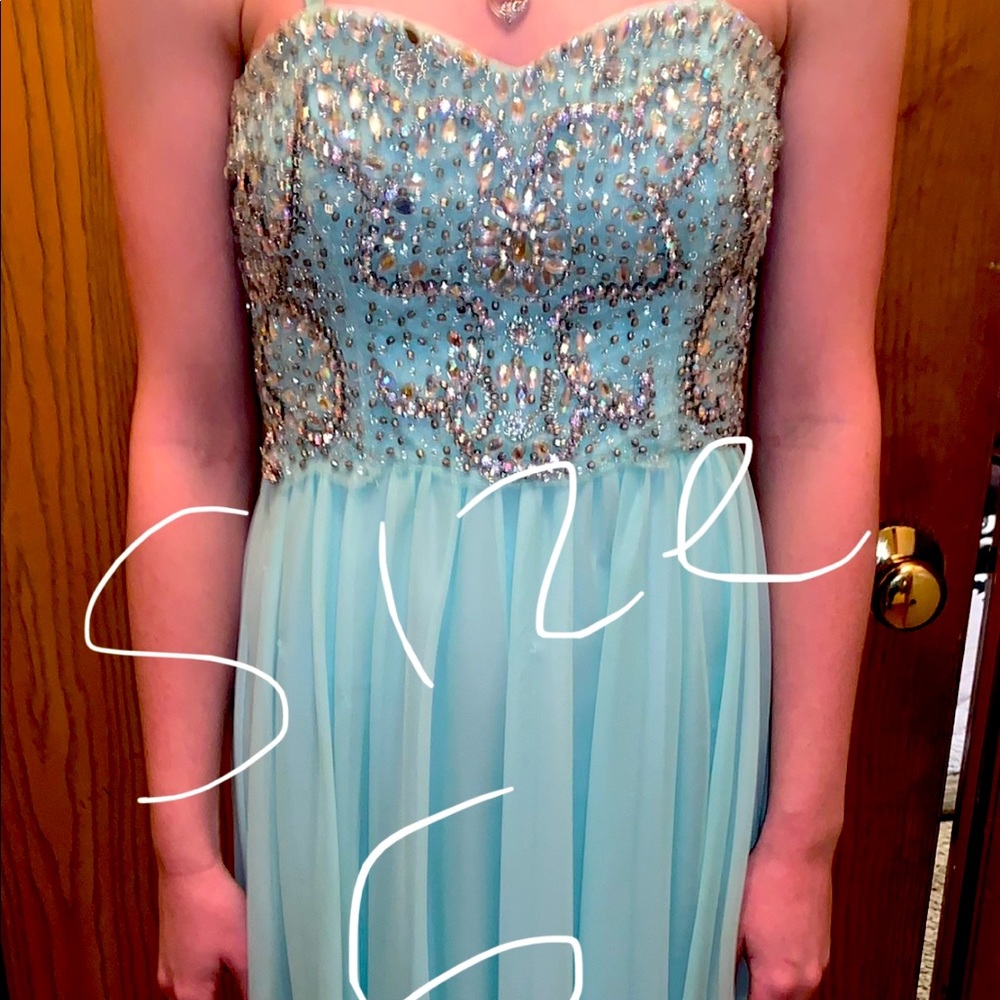 Prom dress